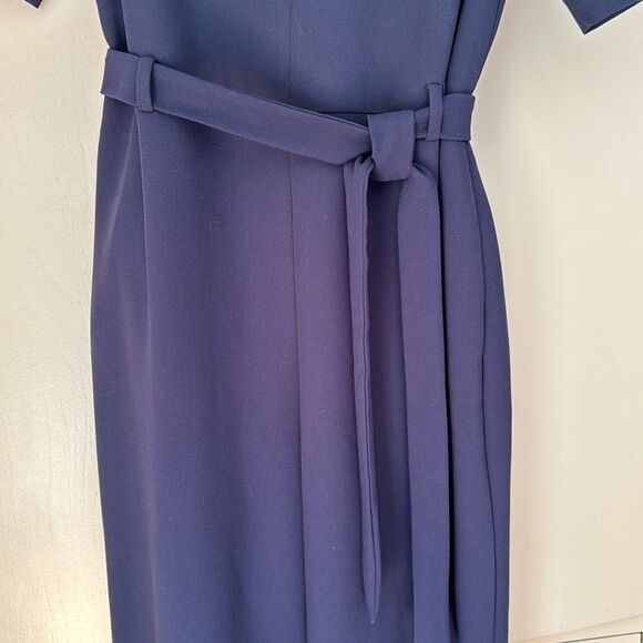 Banana republic navy lined V neck short sleeve tie belt wide leg jumpsuit. Sz 8 - Picture 3 of 8